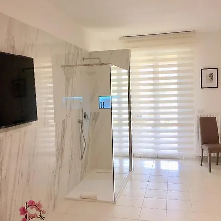 Il Glicine Luxury Apartment *