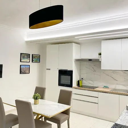 Il Glicine Luxury Apartment