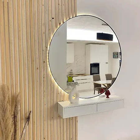 Il Glicine Luxury Apartment San Pietro al Tanagro